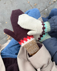 Voksen- og barnrhånd i Cross Set