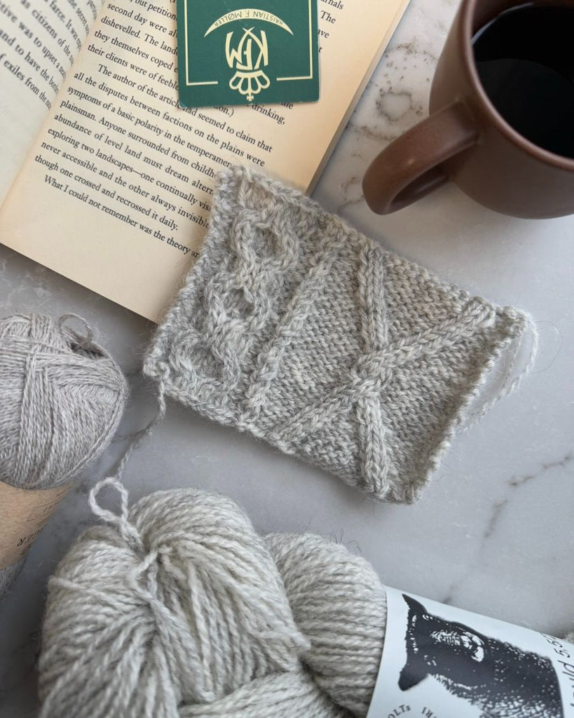 Prøvelap til grå Dagmar Neck