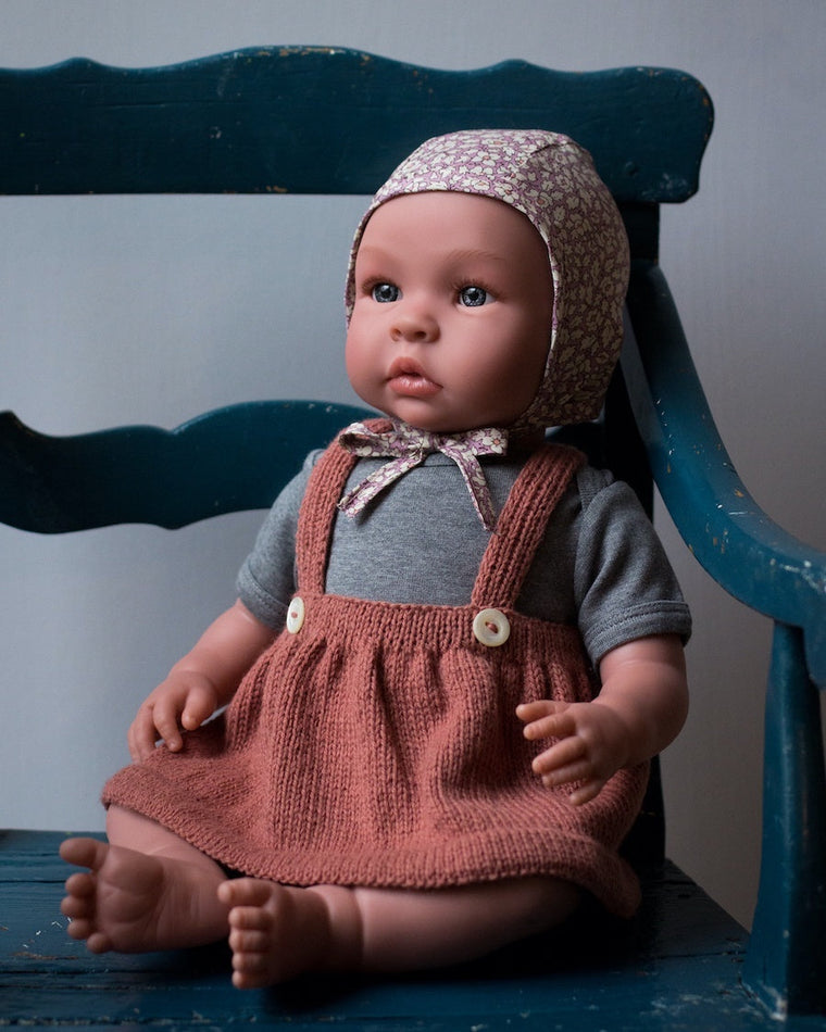 Asi dukke med dukkestrik fra Petiteknit