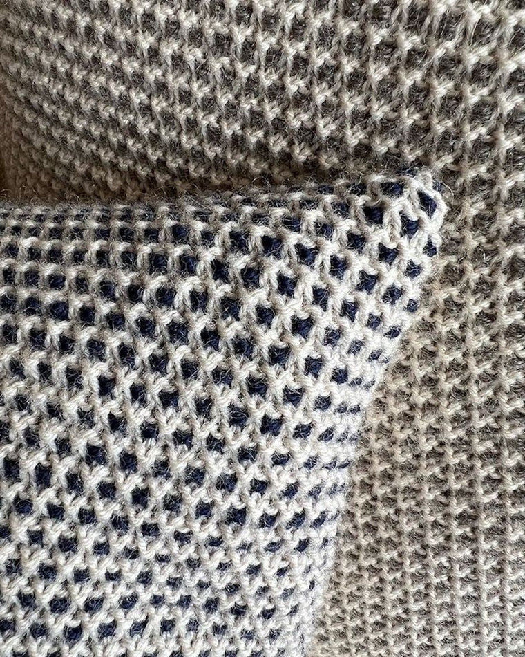 Detaljebillede af flerfarvet Marie Pillow