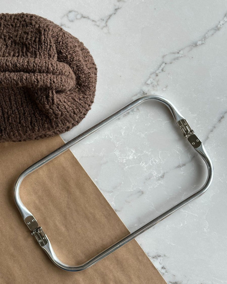 Frame for large clutch