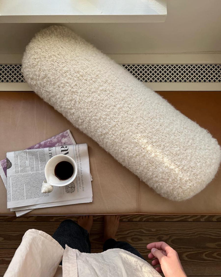 Closeup af lynlås på hvid Teddy Pillow