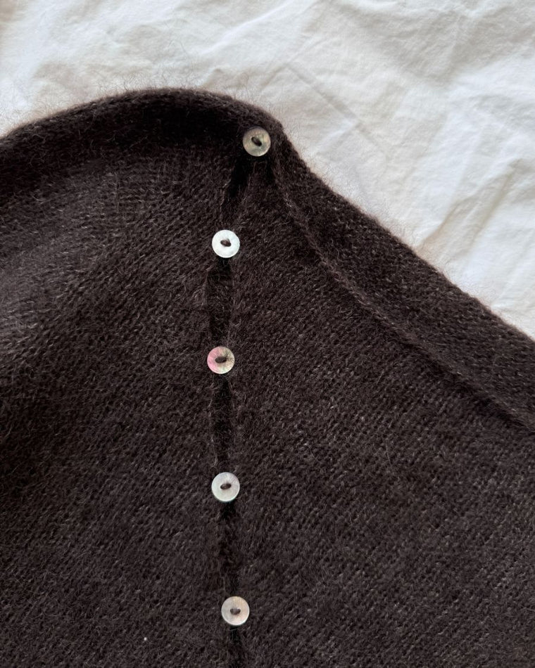 Mother of pearl buttons Ø11.4 mm - 12 pcs